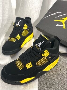 Jordan 4 Retro ‘Yelow Thunder ‘ Men’s Sneakers